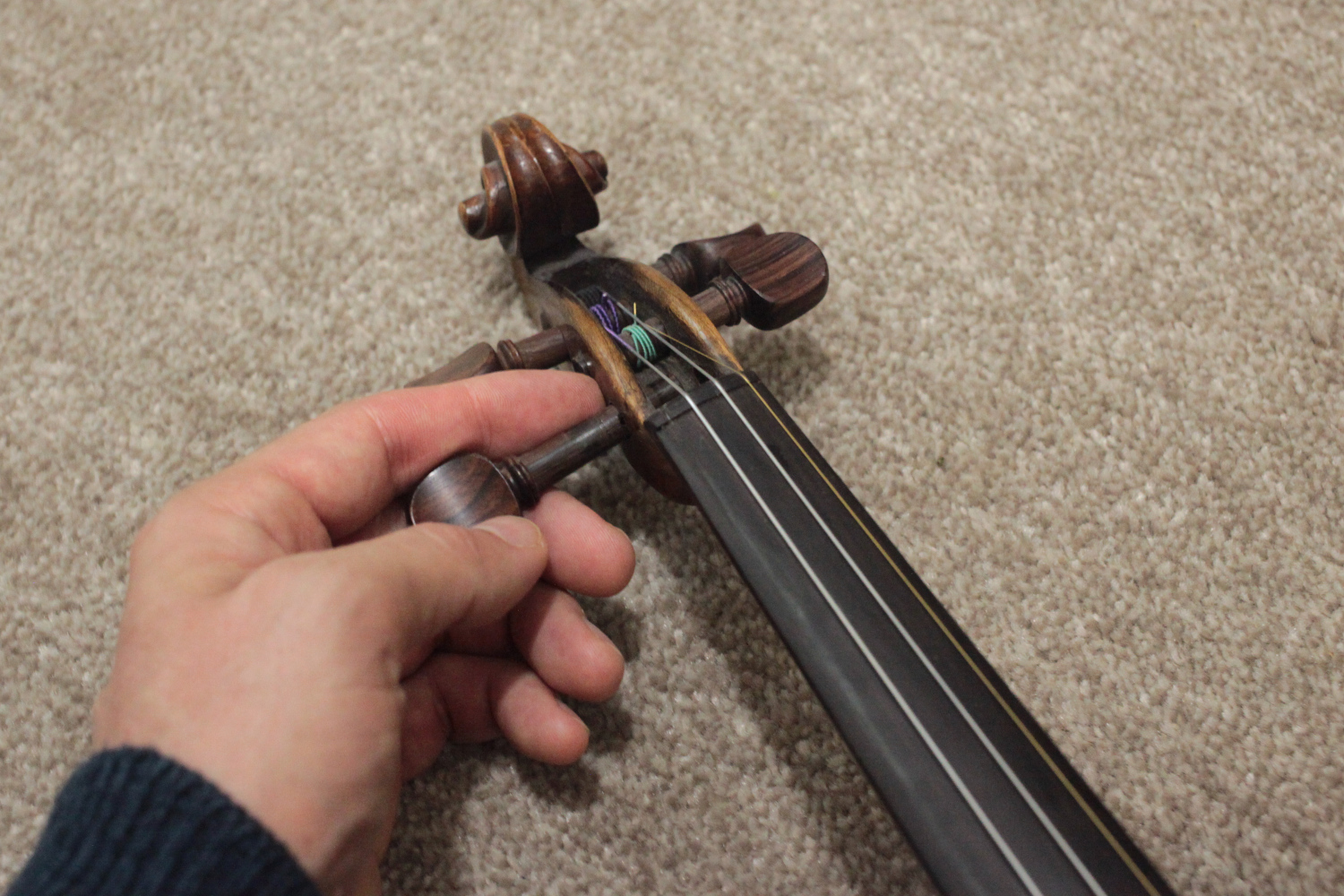 Tips for violinists how to fix simple issues with your violin